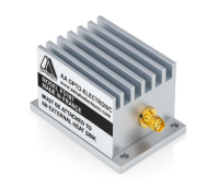 Low noise RF-amplifier 2.5 W